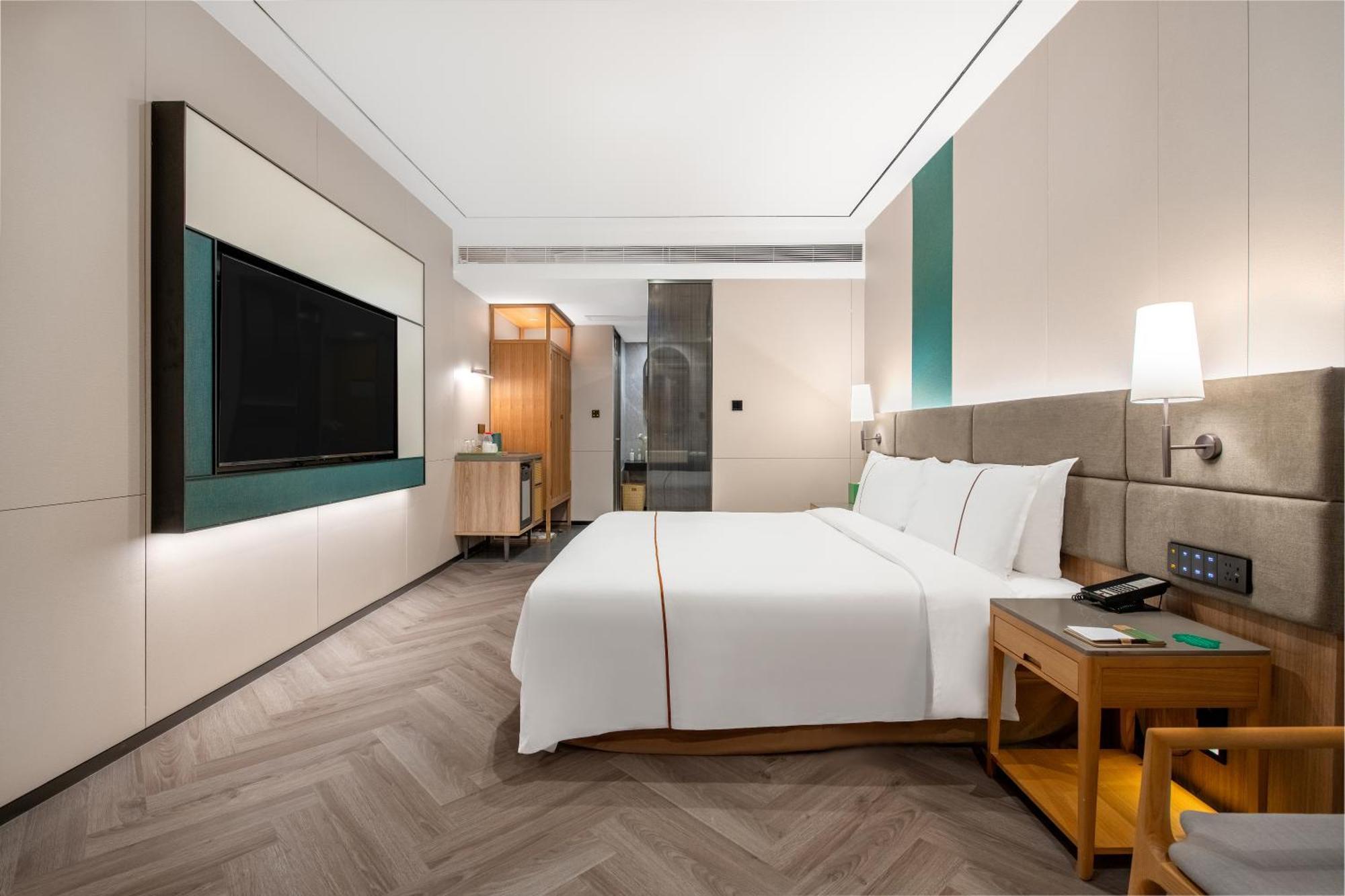 Holiday Inn Guangzhou Zhujiang New Town By Ihg Екстер'єр фото