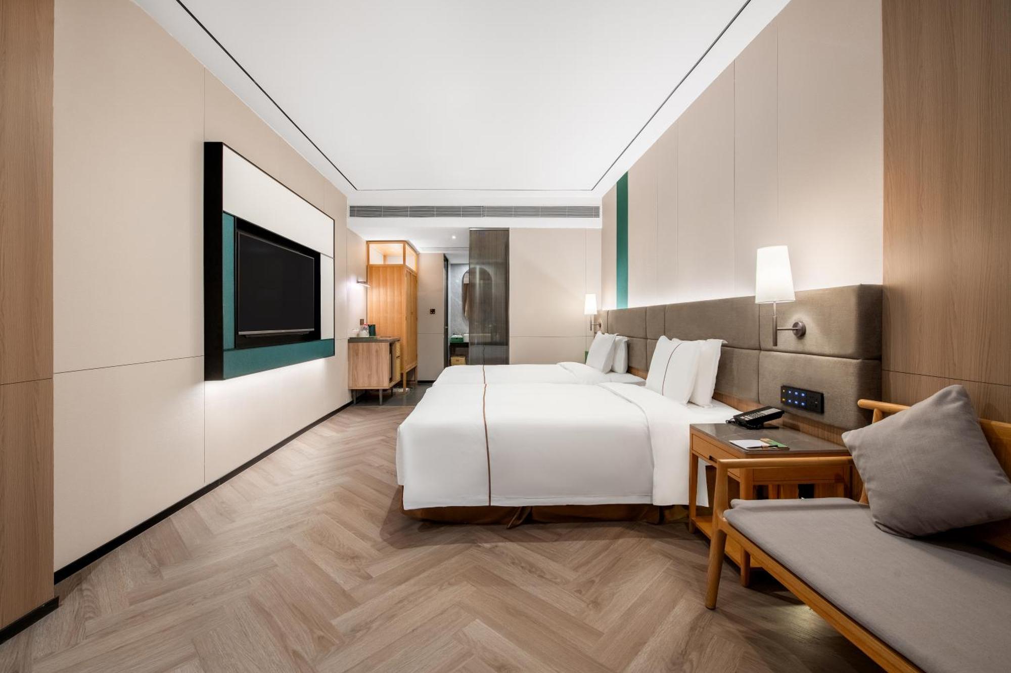 Holiday Inn Guangzhou Zhujiang New Town By Ihg Екстер'єр фото