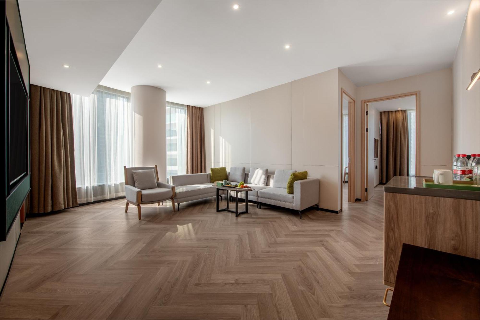Holiday Inn Guangzhou Zhujiang New Town By Ihg Екстер'єр фото
