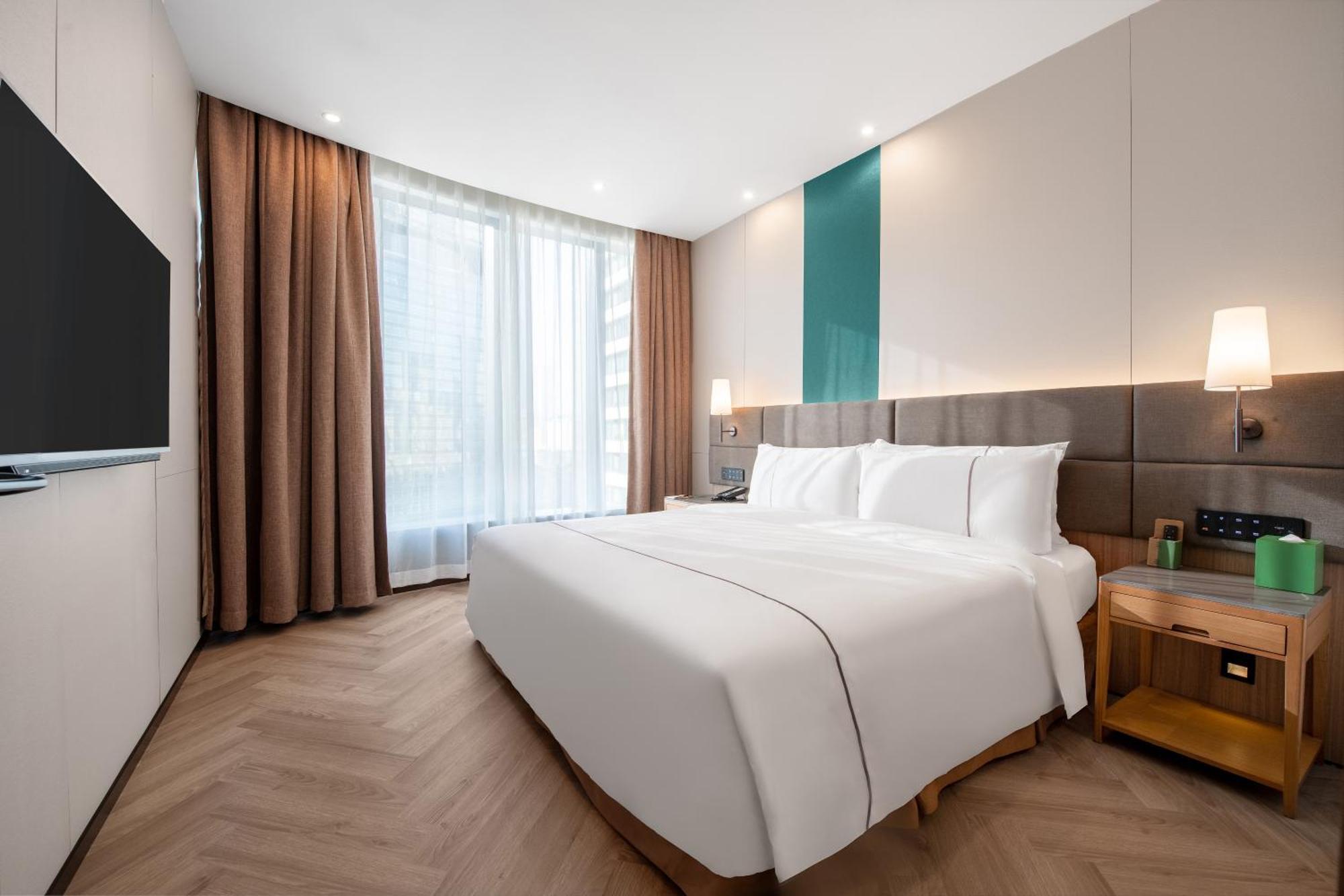 Holiday Inn Guangzhou Zhujiang New Town By Ihg Екстер'єр фото