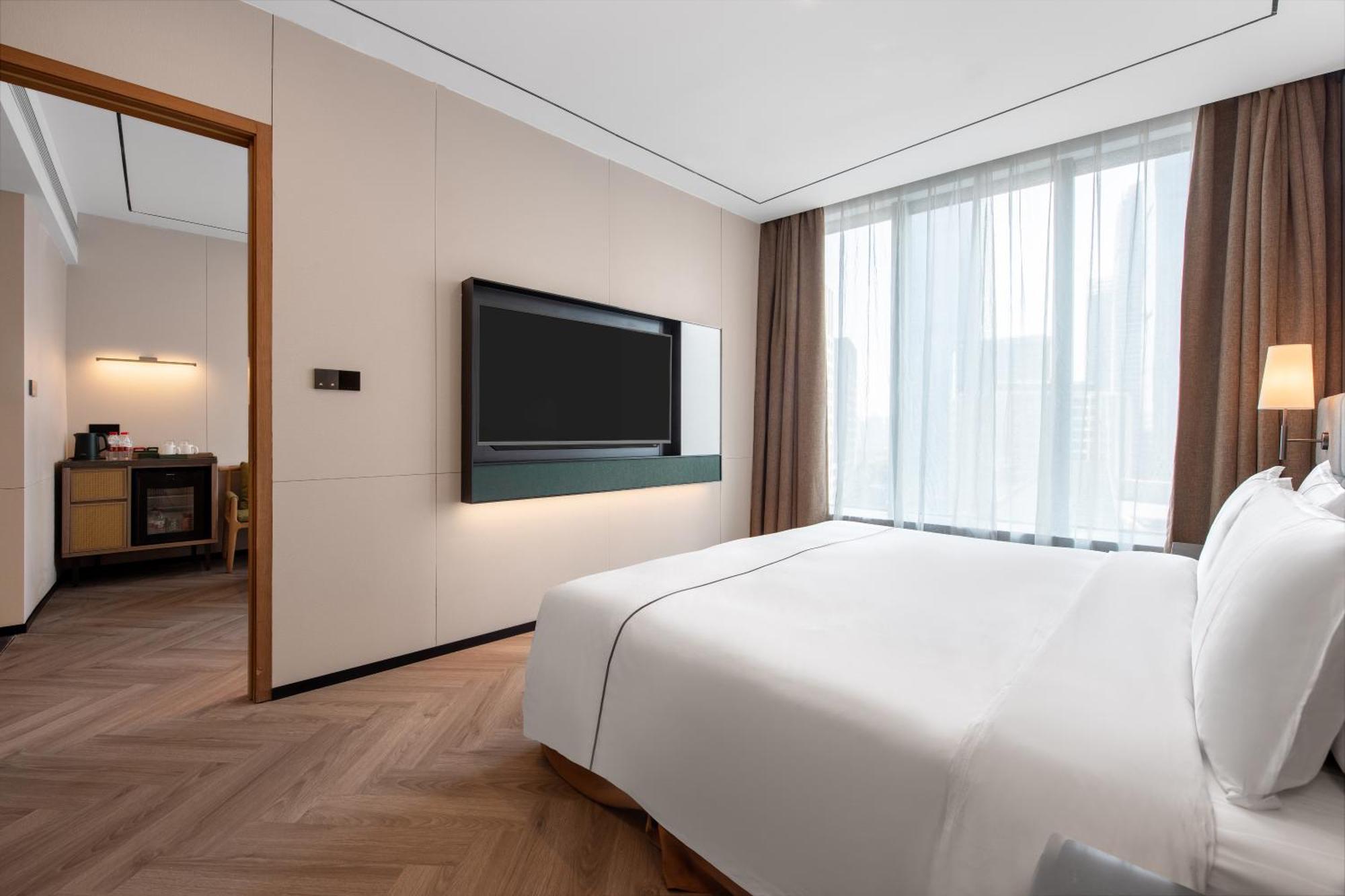 Holiday Inn Guangzhou Zhujiang New Town By Ihg Екстер'єр фото